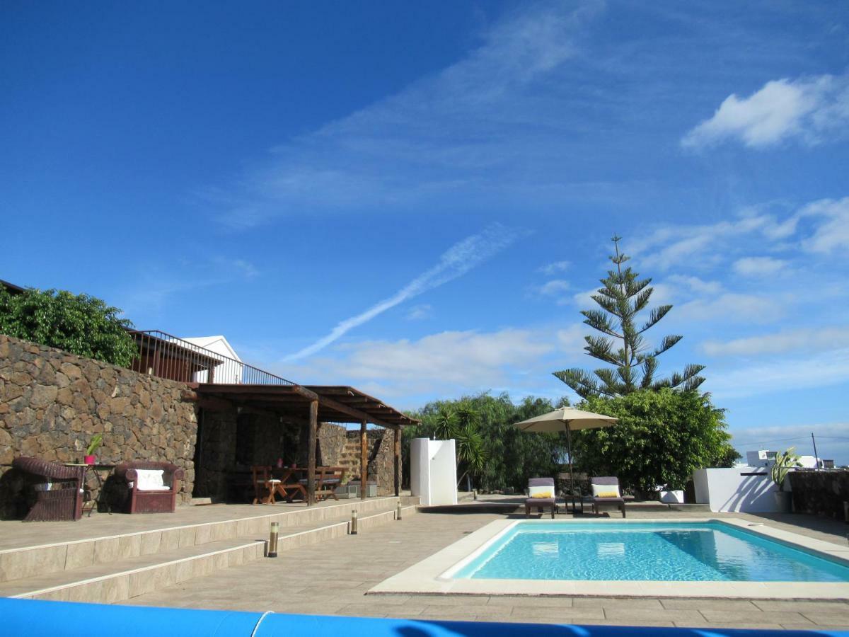 El Cercado Apartment Tias Exterior photo